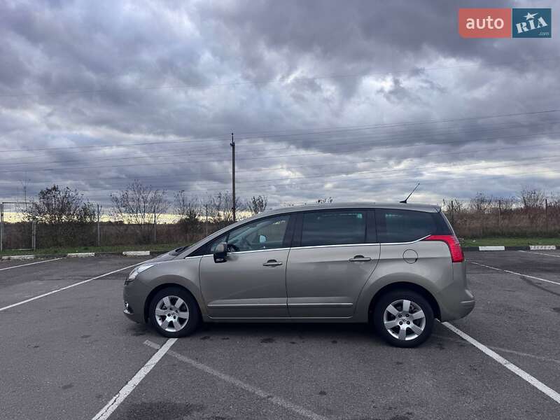 Микровэн Peugeot 5008 2010 в Ровно фото 25 Микровэн Peugeot 5008 2010 в Ровно