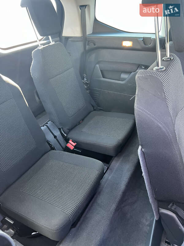 Микровэн Peugeot 5008 2009 в Луцке фото 14 Микровэн Peugeot 5008 2009 в Луцке