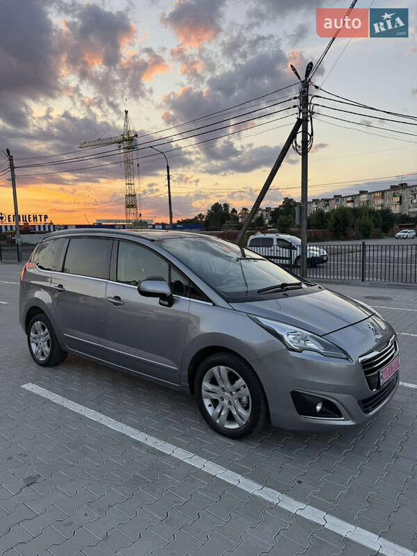 Микровэн Peugeot 5008 2014 в Калуше фото 9 Микровэн Peugeot 5008 2014 в Калуше