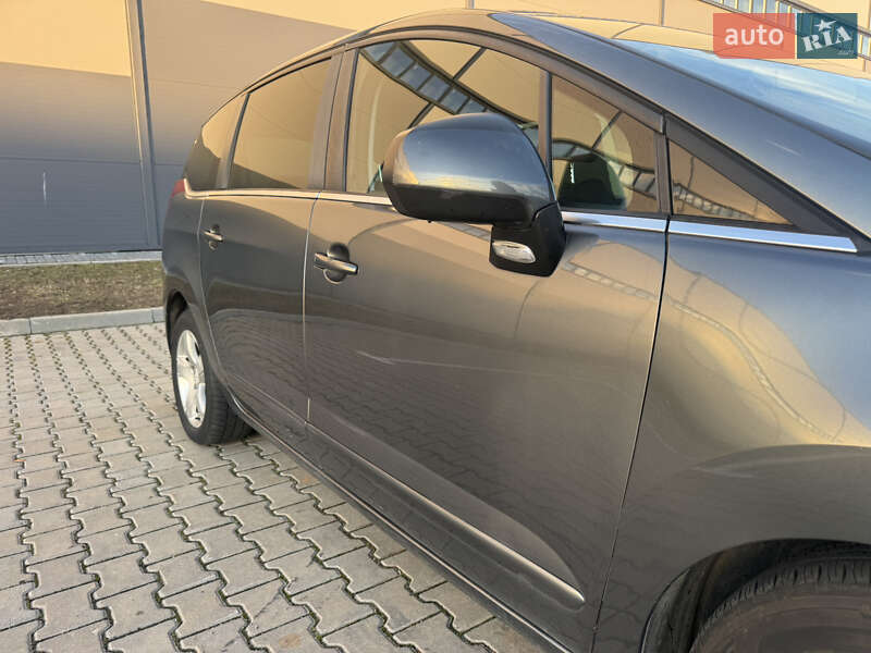 Микровэн Peugeot 5008 2013 в Ивано-Франковске фото 18 Микровэн Peugeot 5008 2013 в Ивано-Франковске