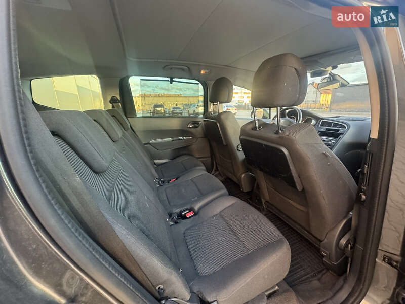 Микровэн Peugeot 5008 2013 в Ивано-Франковске фото 29 Микровэн Peugeot 5008 2013 в Ивано-Франковске