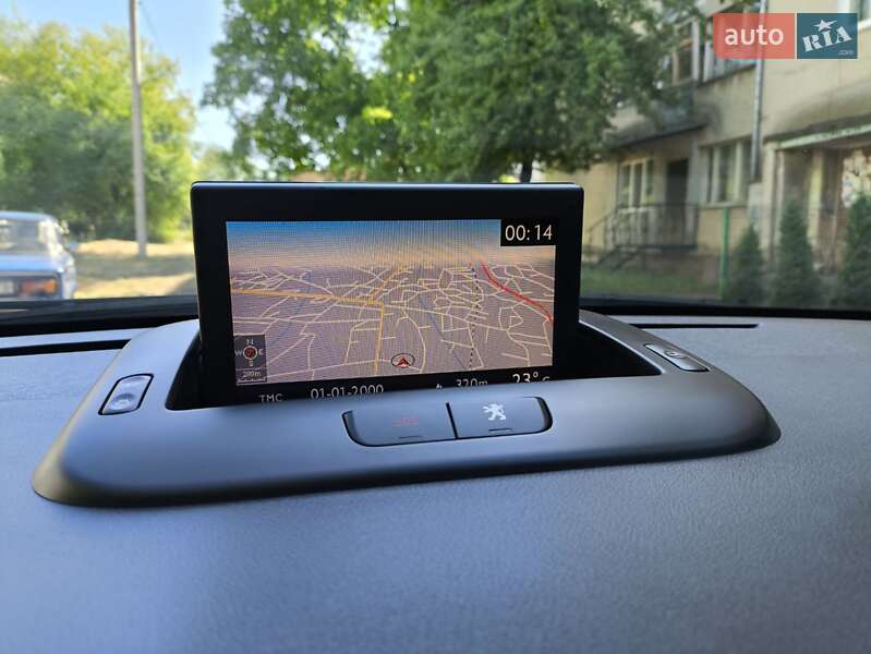 Микровэн Peugeot 5008 2012 в Калуше