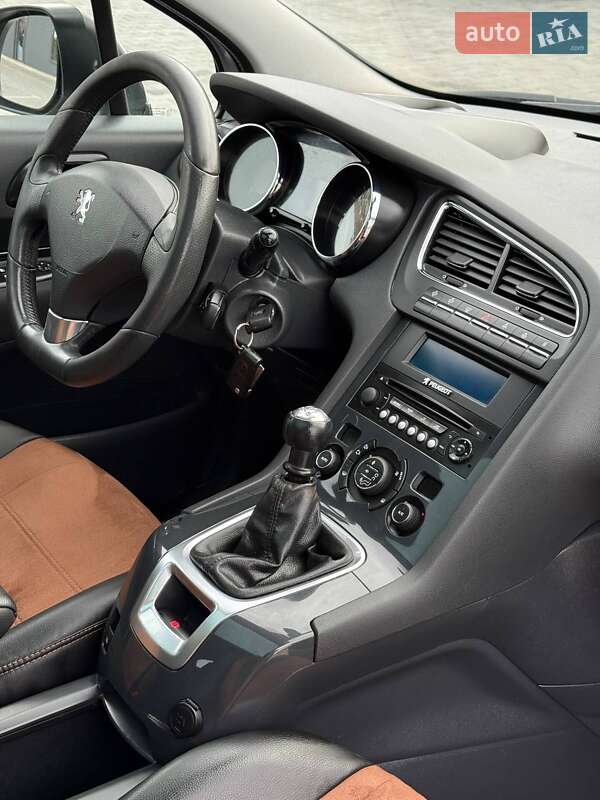 Мікровен Peugeot 5008 2013 в Кривому Розі фото 21 Мікровен Peugeot 5008 2013 в Кривому Розі