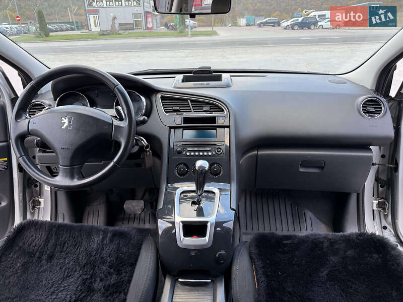 Микровэн Peugeot 5008 2010 в Теребовле