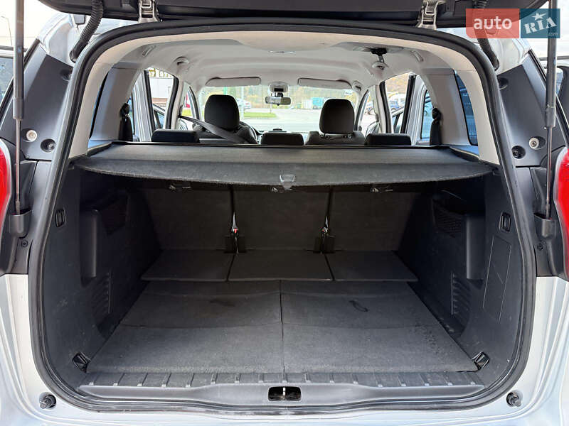 Микровэн Peugeot 5008 2010 в Теребовле