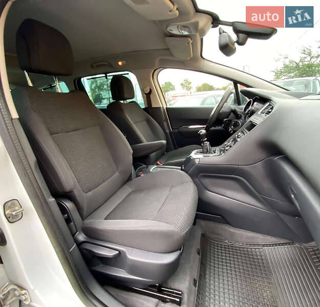 Микровэн Peugeot 5008 2013 в Ровно фото 14 Микровэн Peugeot 5008 2013 в Ровно