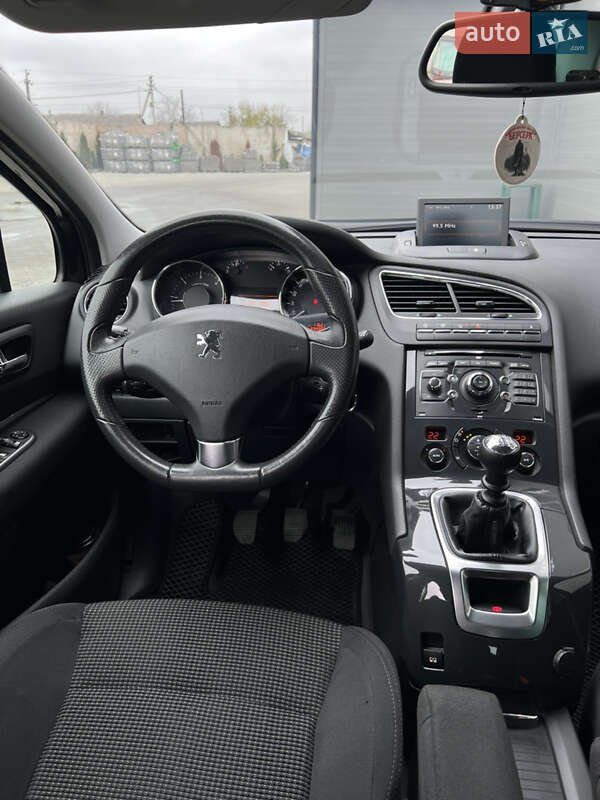 Микровэн Peugeot 5008 2011 в Сарнах фото 18 Микровэн Peugeot 5008 2011 в Сарнах
