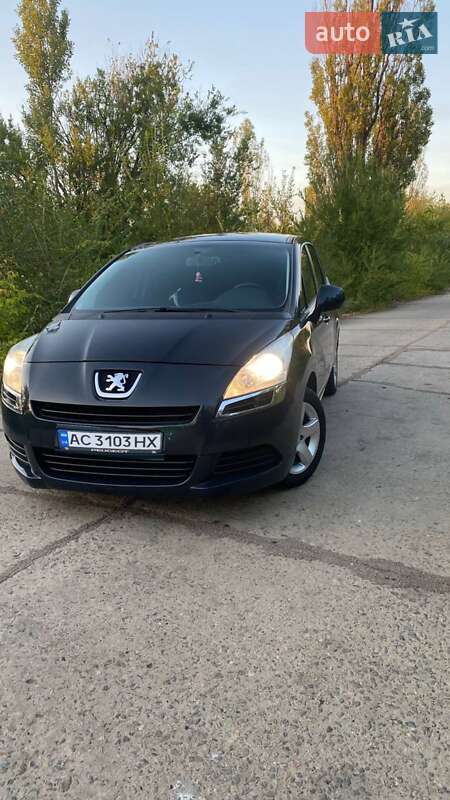 Микровэн Peugeot 5008 2010 в Владимире фото Микровэн Peugeot 5008 2010 в Владимире
