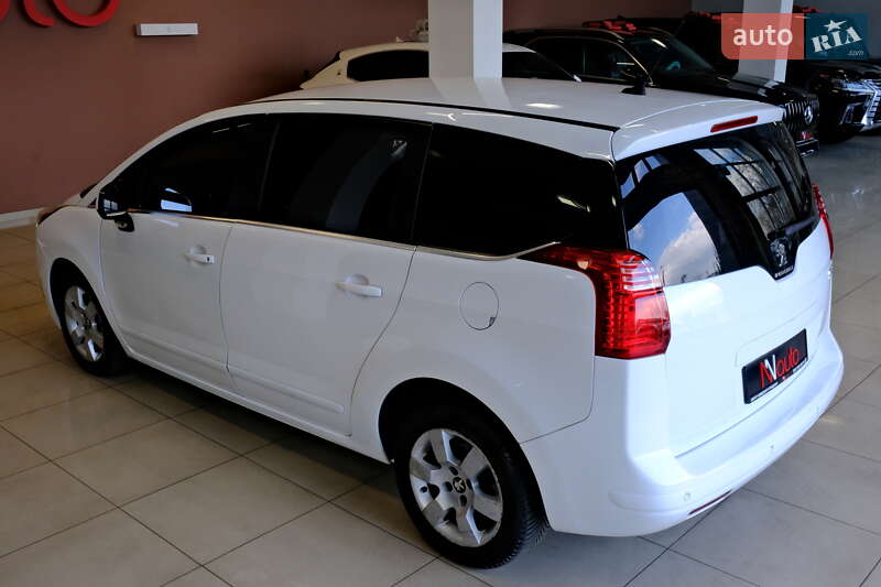 Микровэн Peugeot 5008 2014 в Одессе