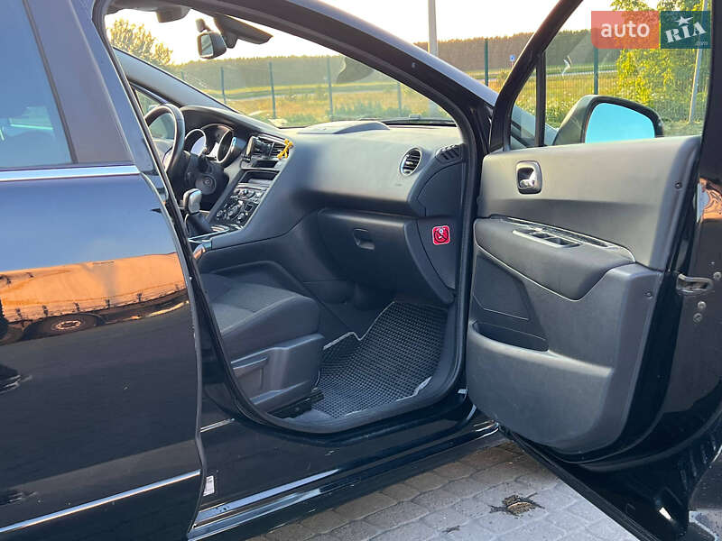 Микровэн Peugeot 5008 2011 в Радивилове фото 12 Микровэн Peugeot 5008 2011 в Радивилове