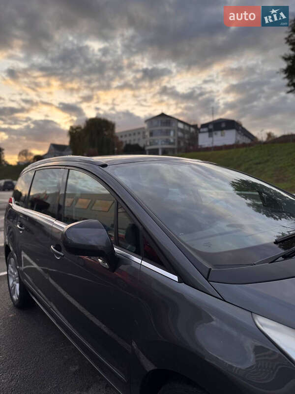 Микровэн Peugeot 5008 2010 в Луцке фото 5 Микровэн Peugeot 5008 2010 в Луцке