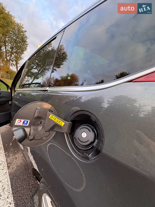 Микровэн Peugeot 5008 2010 в Луцке фото 21 Микровэн Peugeot 5008 2010 в Луцке