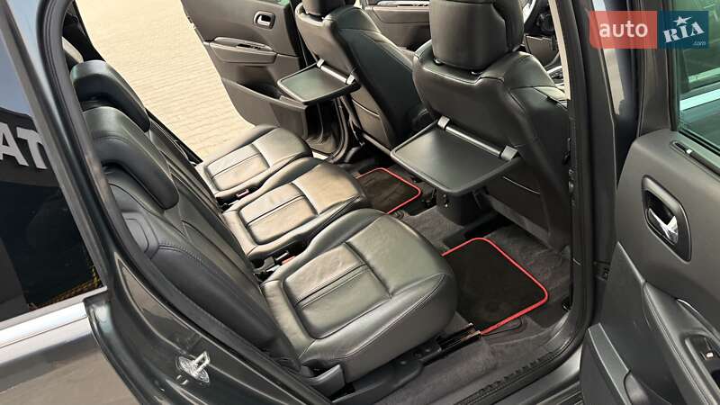 Микровэн Peugeot 5008 2013 в Тернополе фото 27 Микровэн Peugeot 5008 2013 в Тернополе