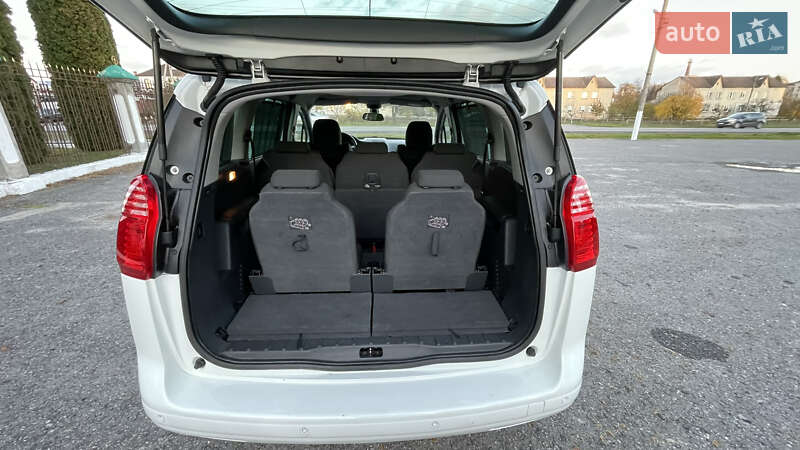Микровэн Peugeot 5008 2015 в Дубно фото 20 Микровэн Peugeot 5008 2015 в Дубно