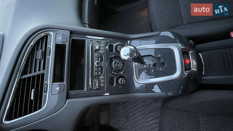 Микровэн Peugeot 5008 2015 в Дубно фото 26 Микровэн Peugeot 5008 2015 в Дубно