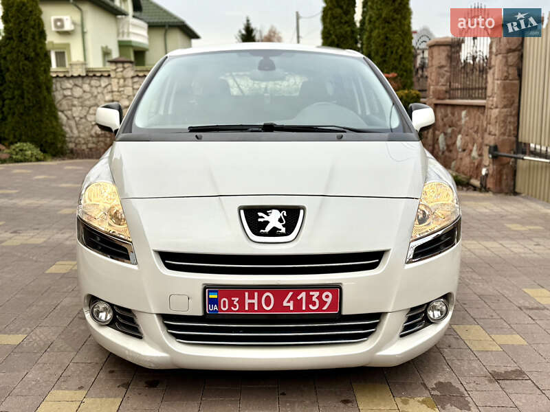 Микровэн Peugeot 5008 2012 в Тернополе