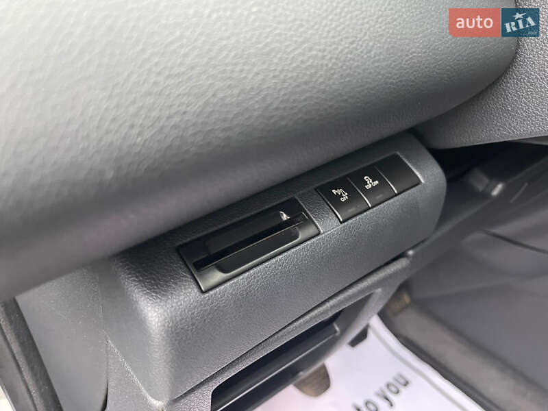 Микровэн Peugeot 5008 2011 в Ровно