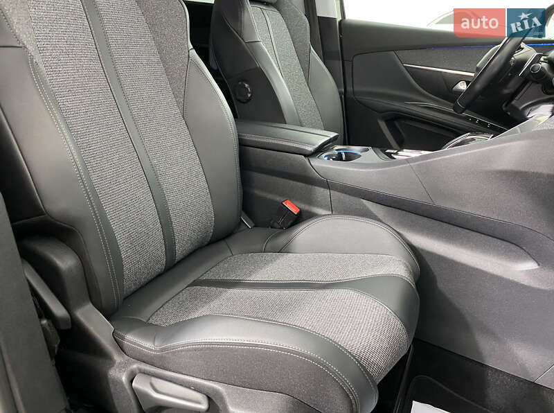 Внедорожник / Кроссовер Peugeot 5008 2020 в Львове фото 11 Внедорожник / Кроссовер Peugeot 5008 2020 в Львове