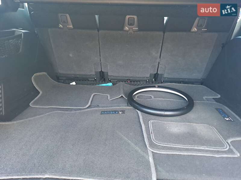 Микровэн Peugeot 5008 2010 в Львове фото 17 Микровэн Peugeot 5008 2010 в Львове