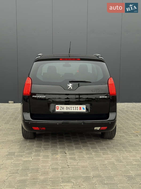 Микровэн Peugeot 5008 2011 в Луцке