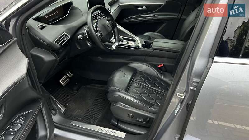 Внедорожник / Кроссовер Peugeot 5008 2019 в Ивано-Франковске