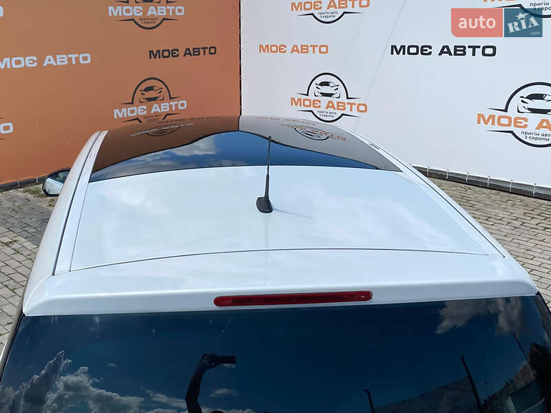 Микровэн Peugeot 5008 2013 в Ровно фото 9 Микровэн Peugeot 5008 2013 в Ровно