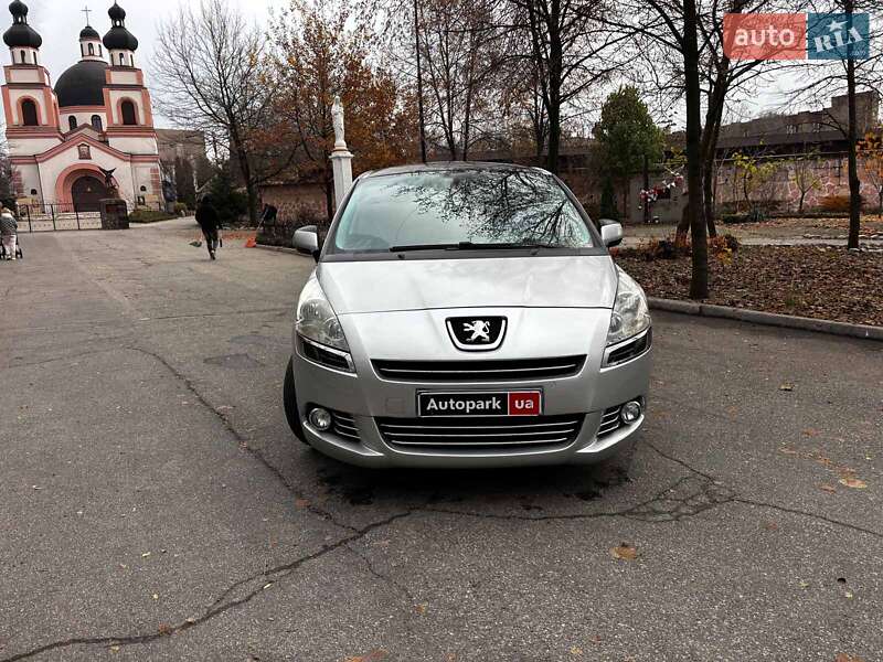 Микровэн Peugeot 5008 2010 в Запорожье фото 8 Микровэн Peugeot 5008 2010 в Запорожье