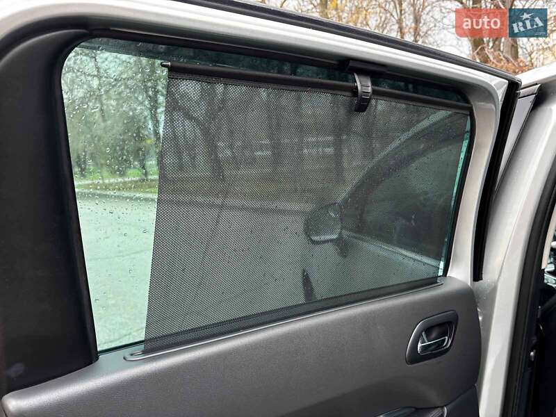 Микровэн Peugeot 5008 2010 в Запорожье фото 25 Микровэн Peugeot 5008 2010 в Запорожье