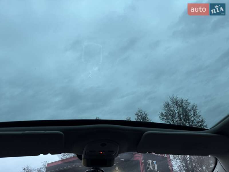 Мікровен Peugeot 5008 2011 в Рівному