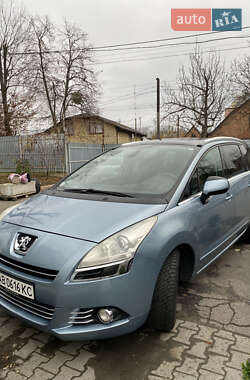 Микровэн Peugeot 5008 2010 в Виннице