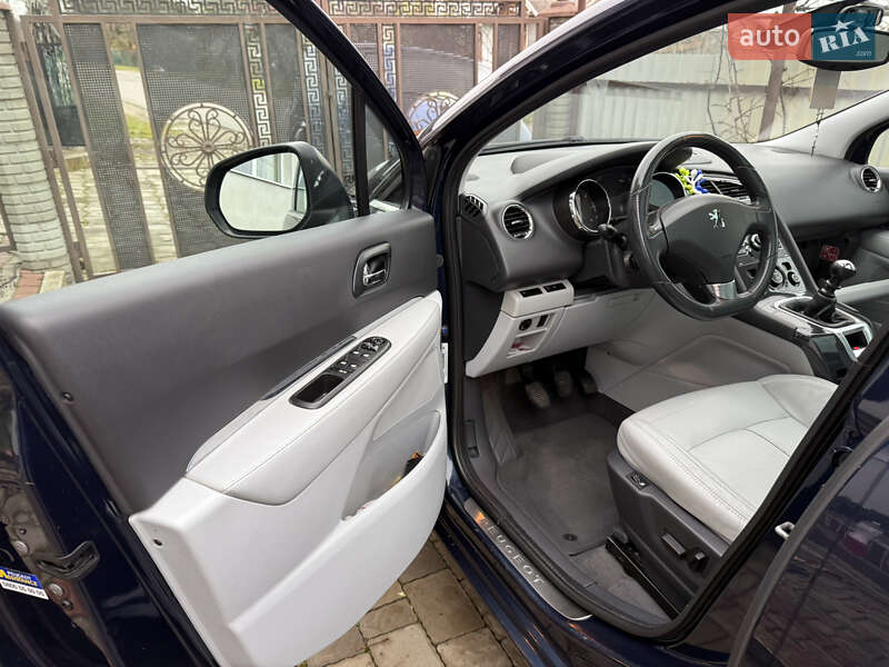 Микровэн Peugeot 5008 2009 в Трускавце