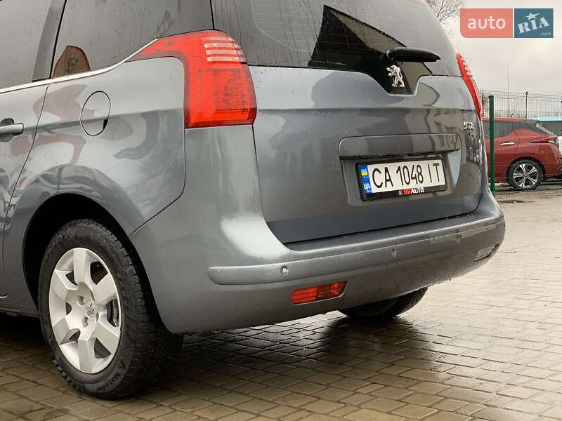 Мікровен Peugeot 5008 2011 в Бердичеві