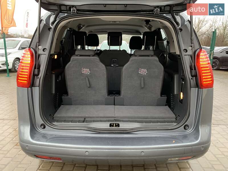 Мікровен Peugeot 5008 2011 в Бердичеві