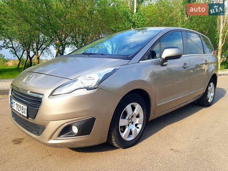 Микровэн Peugeot 5008 2014 в Николаеве