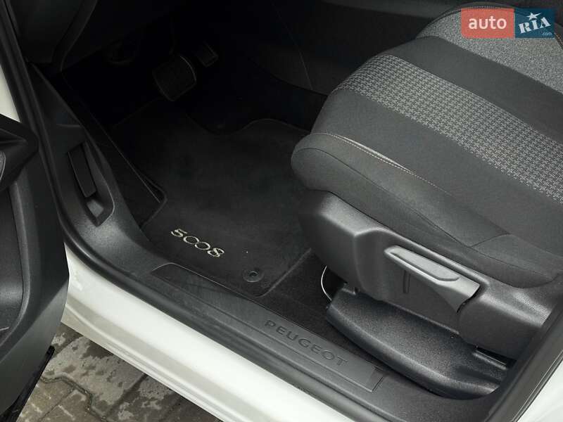 Внедорожник / Кроссовер Peugeot 5008 2020 в Тернополе фото 40 Внедорожник / Кроссовер Peugeot 5008 2020 в Тернополе