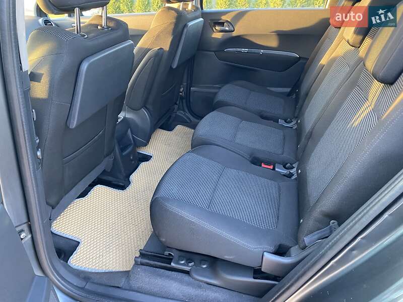 Мікровен Peugeot 5008 2010 в Вінниці