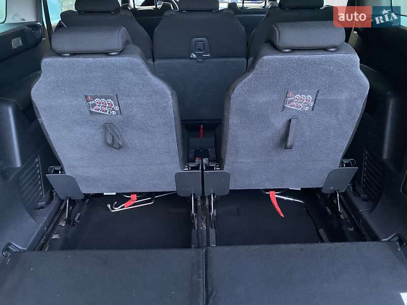 Мікровен Peugeot 5008 2010 в Вінниці