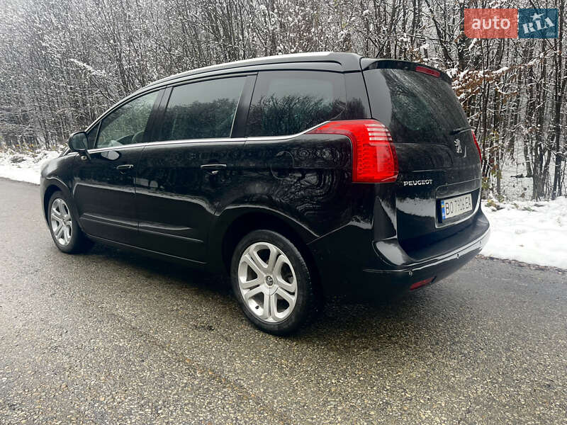Микровэн Peugeot 5008 2013 в Тернополе