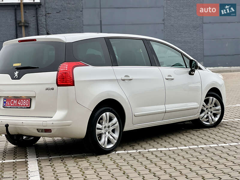 Мікровен Peugeot 5008 2011 в Івано-Франківську