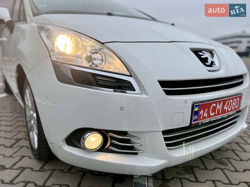 Мікровен Peugeot 5008 2011 в Івано-Франківську