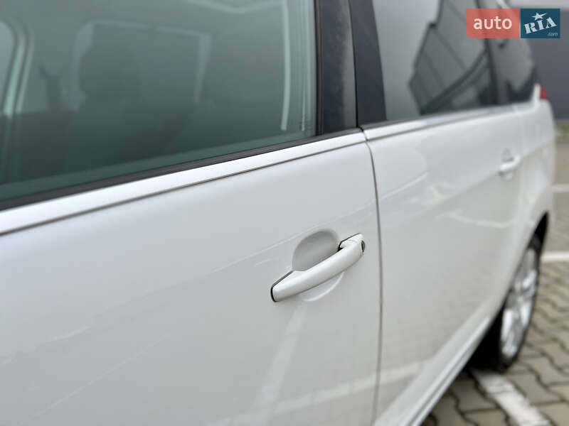 Мікровен Peugeot 5008 2011 в Івано-Франківську