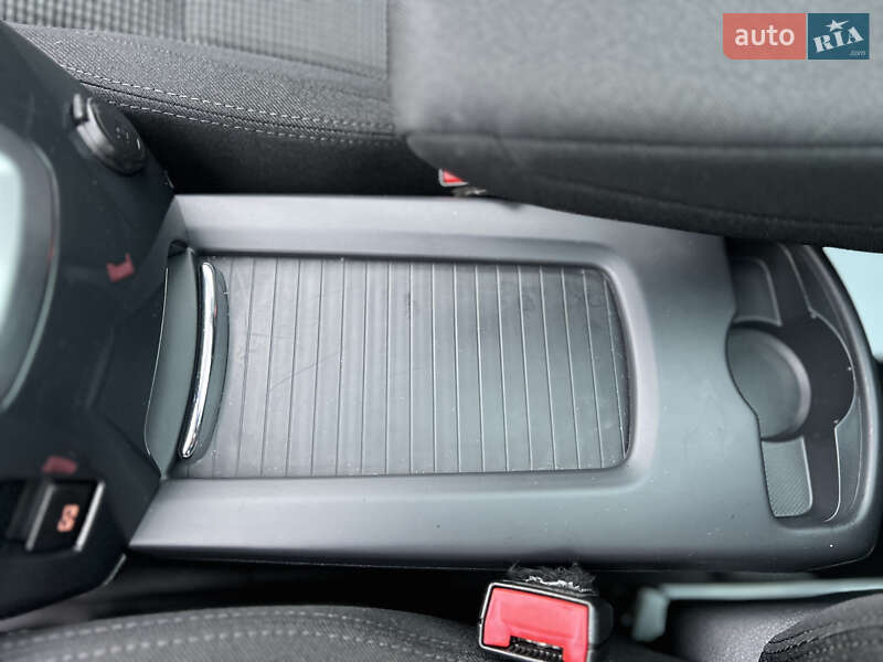 Мікровен Peugeot 5008 2011 в Івано-Франківську