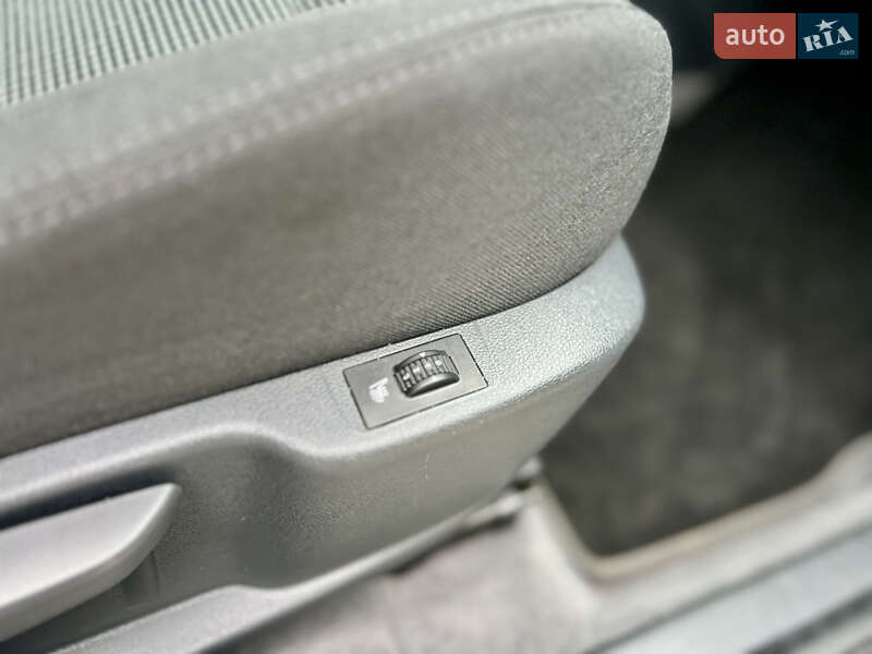 Мікровен Peugeot 5008 2011 в Івано-Франківську