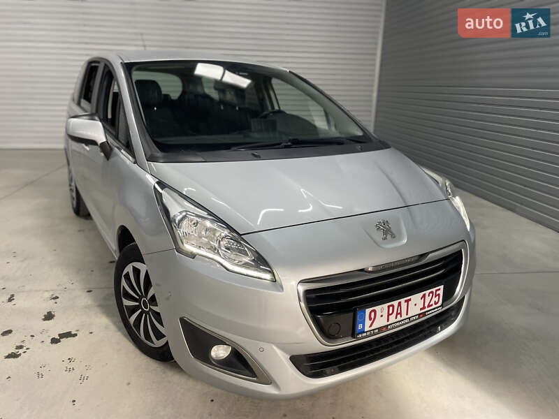 Peugeot 5008 2014