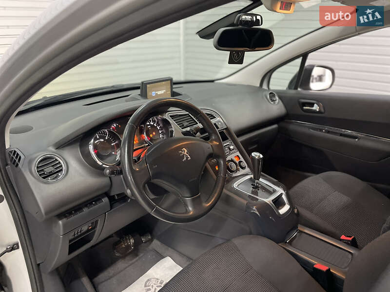 Микровэн Peugeot 5008 2014 в Стрые