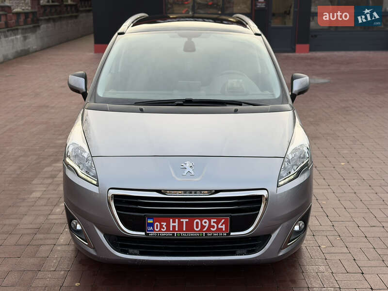 Микровэн Peugeot 5008 2015 в Ровно