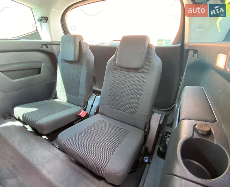 Микровэн Peugeot 5008 2013 в Ровно