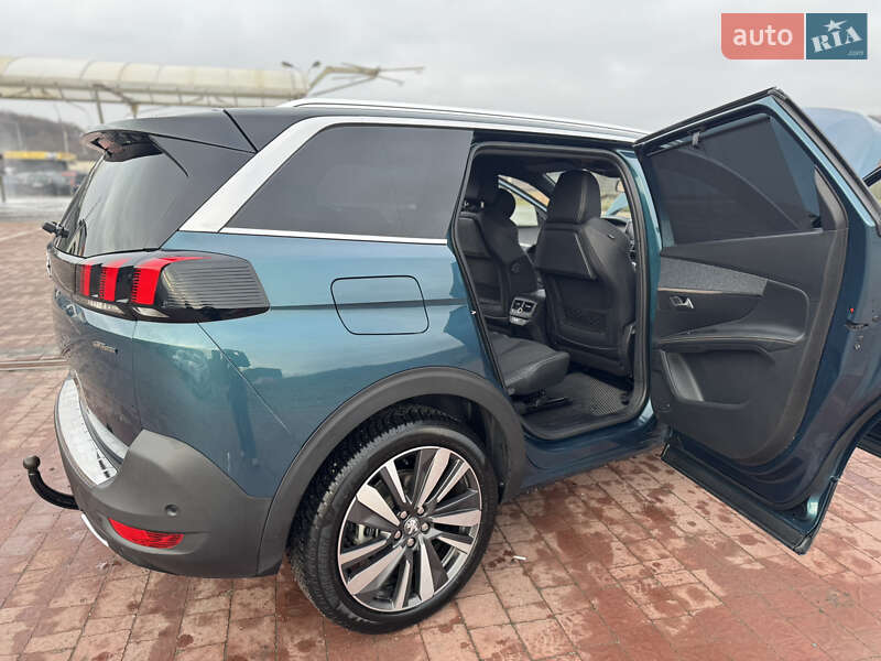 Внедорожник / Кроссовер Peugeot 5008 2018 в Теребовле