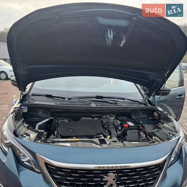 Внедорожник / Кроссовер Peugeot 5008 2018 в Теребовле