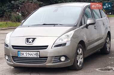 Мікровен Peugeot 5008 2010 в Рівному